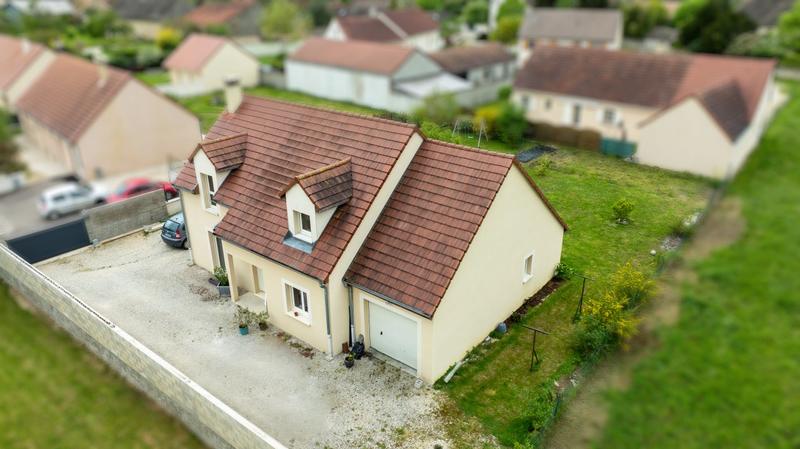 Maison - 150 m² - 6 pièces