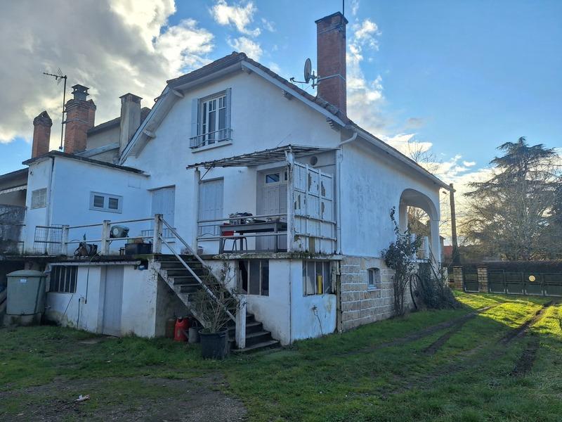 Maison - 104 m² - 4 pièces