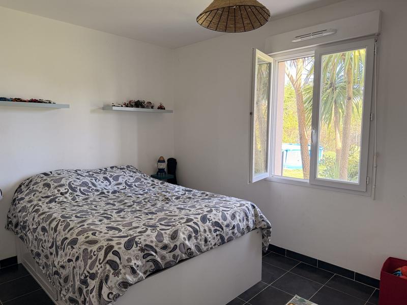 Maison - 98 m² - 4 pièces