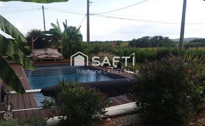 Maison - 162 m² - 9 pièces