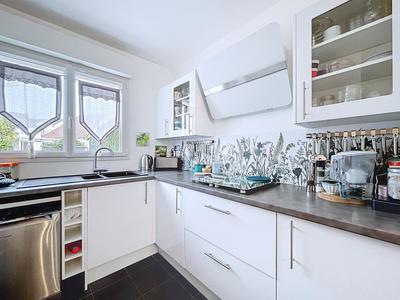 Maison - 135 m² - 6 pièces