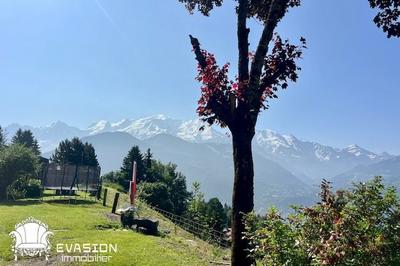 Appartement - 110 m² - 4 pièces