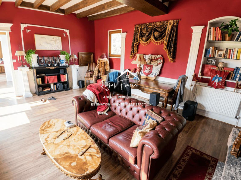 Maison ancienne - 280 m² - 6 pièces