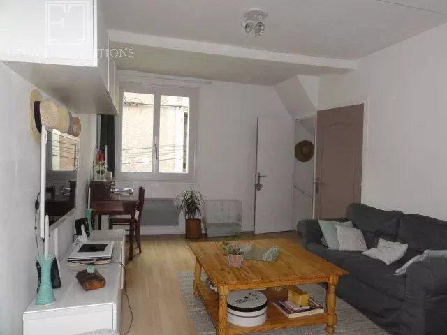 Maison de village - 87 m² - 5 pièces