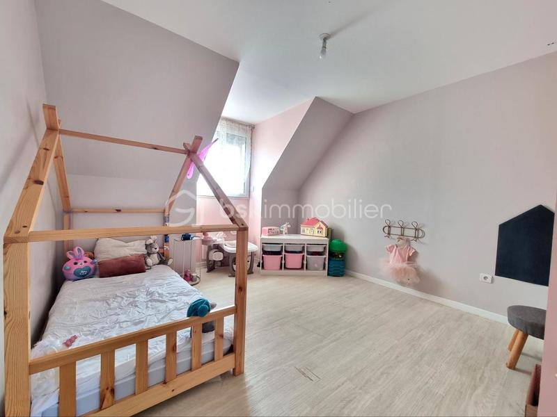 Maison traditionnelle - 98 m² - 4 pièces