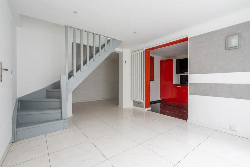 Maison - 94 m² - 4 pièces