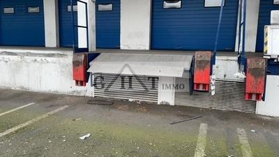 Entrepôt - 1 032 m²