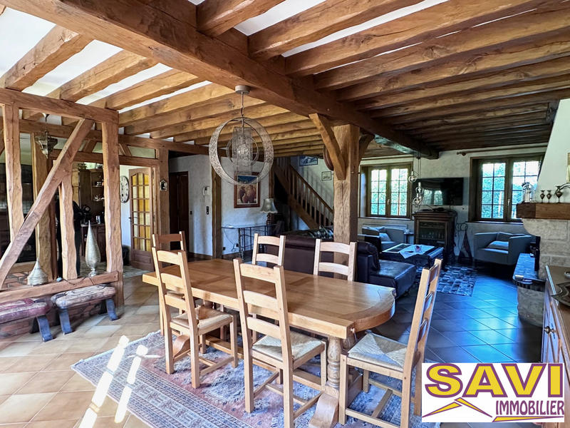 Maison ancienne - 270 m² - 11 pièces