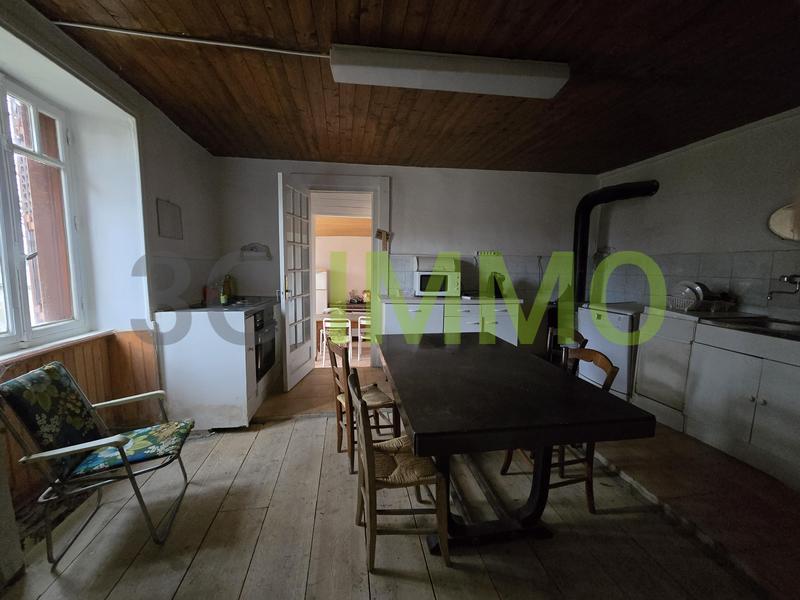 Maison - 106 m² - 7 pièces