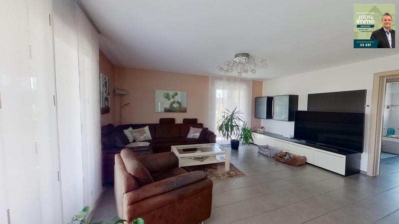 Maison - 260 m² - 6 pièces