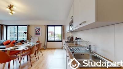 Chambre - 10 m² - 1 pièce