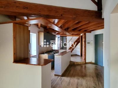 Appartement - 74 m² - 3 pièces