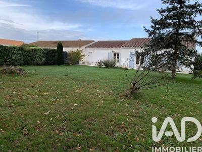 Maison - 98 m² - 4 pièces