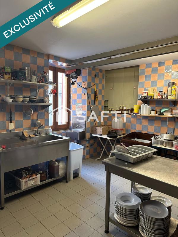 Local commercial - 116 m² - 5 pièces