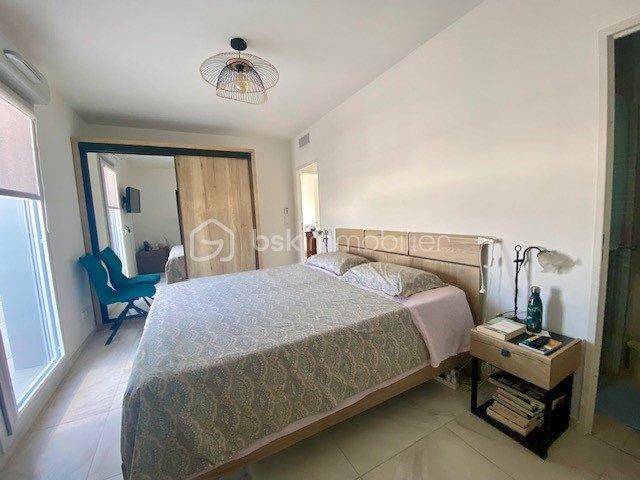 Appartement - 102 m² - 4 pièces