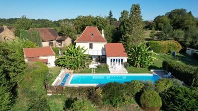 Maison - 160 m² - 6 pièces