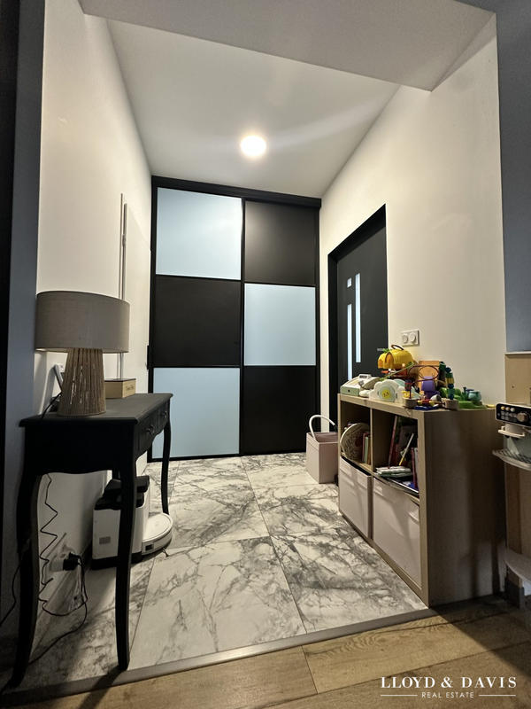 Maison contemporaine - 166 m² - 6 pièces