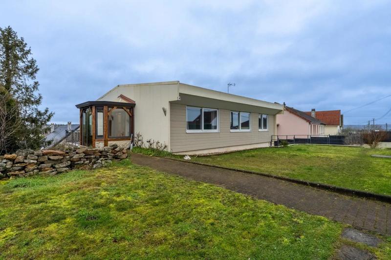 Maison - 99 m² - 4 pièces