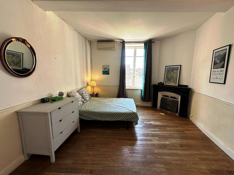 Maison - 281 m² - 7 pièces
