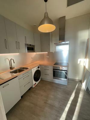 Appartement - 98 m² - 3 pièces