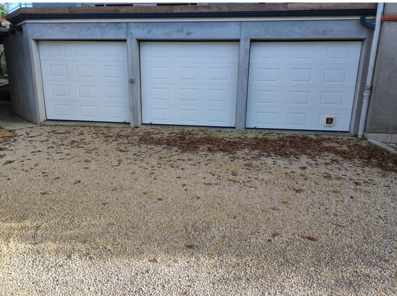 Propriété - 228 m² - 6 pièces