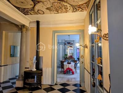 Maison bourgeoise - 250 m² - 8 pièces