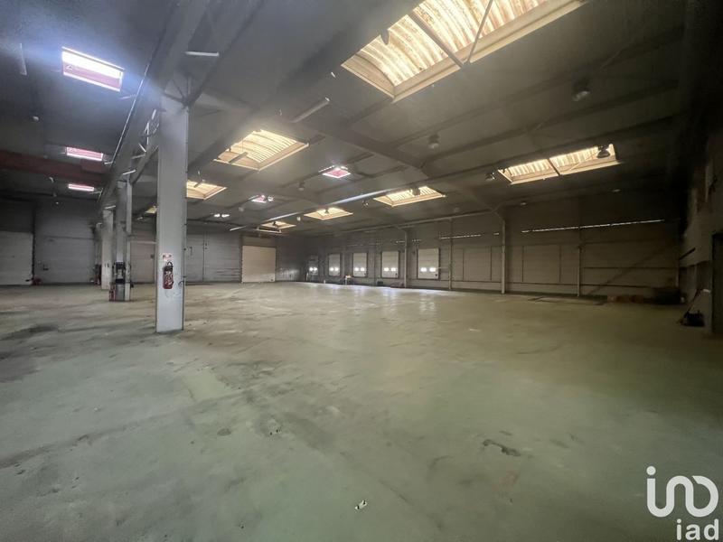 Local commercial - 1 888 m²