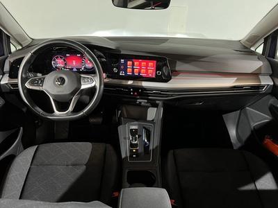 Volkswagen Golf VIII 2.0 Tdi Scr 150 Life Business 1st Dsg7