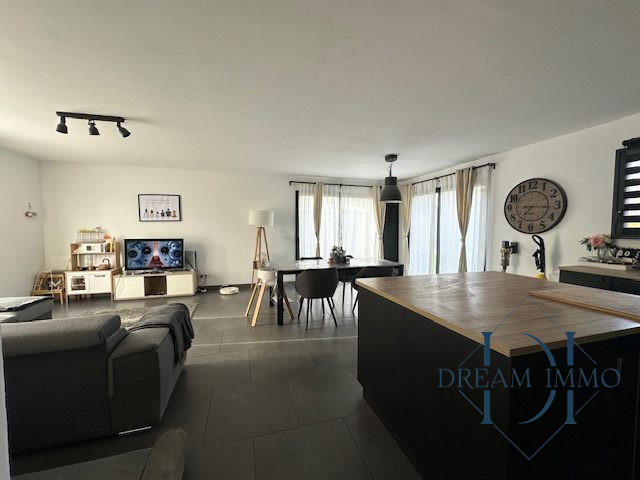 Maison contemporaine - 109 m² - 5 pièces