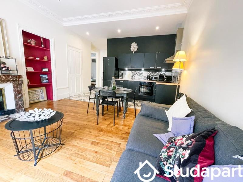 Appartement - 100 m² - 4 pièces