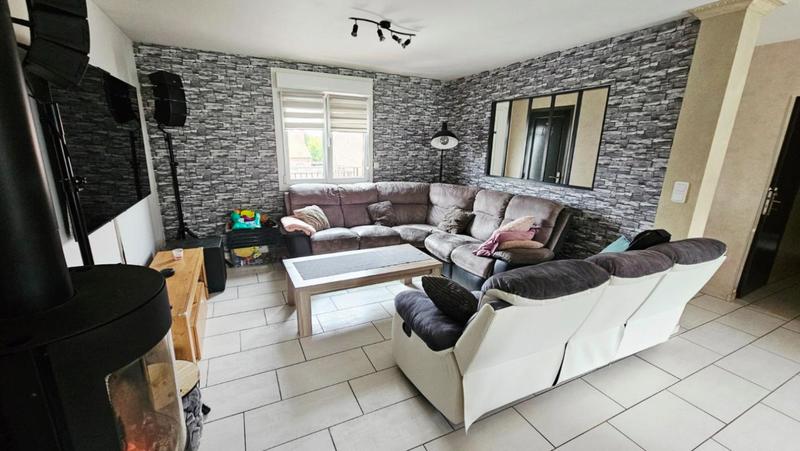 Maison - 110 m² - 6 pièces