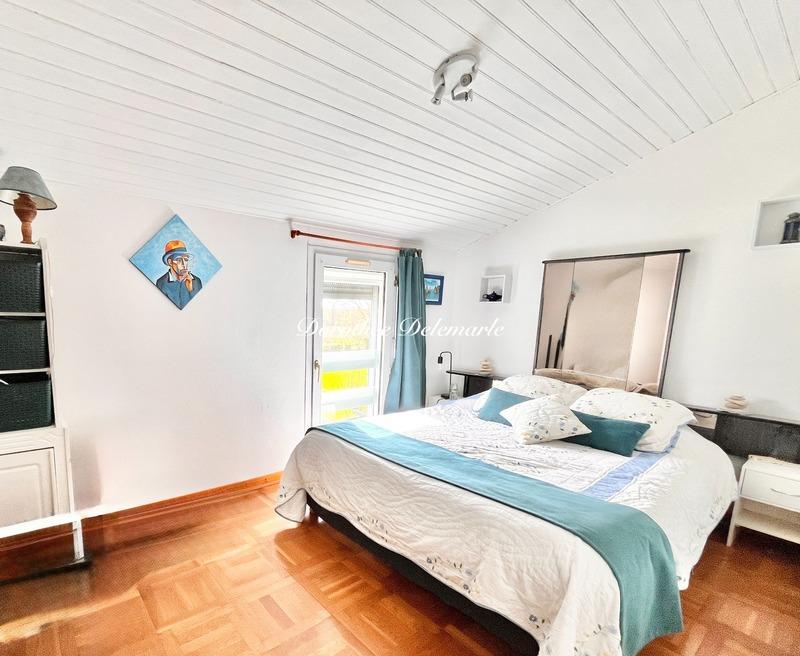 Maison - 163 m² - 6 pièces