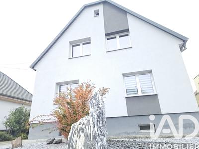 Maison - 143 m² - 4 pièces