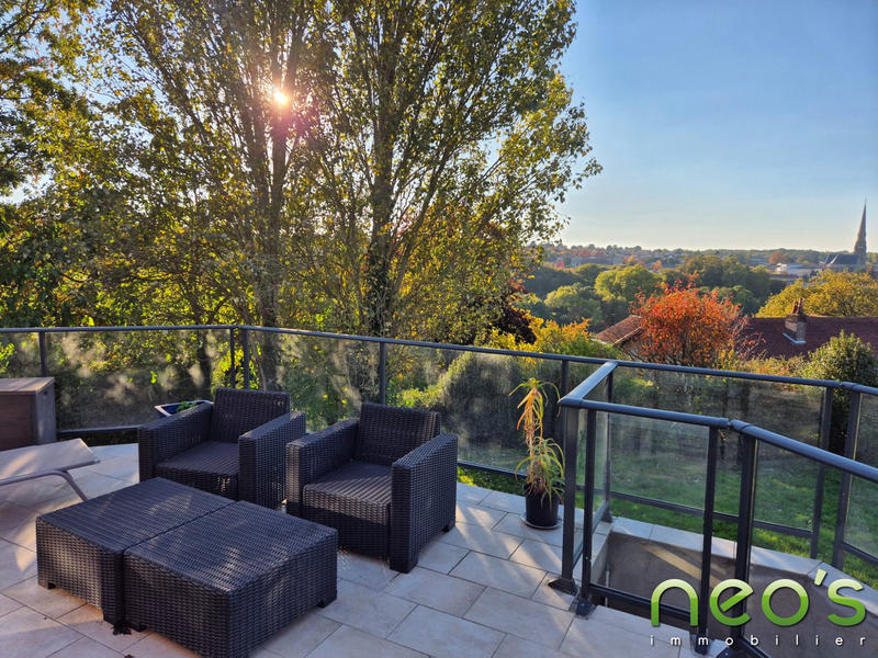 Maison - 148 m² - 6 pièces