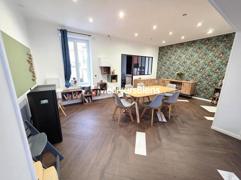 Maison de ville - 124 m² - 4 pièces