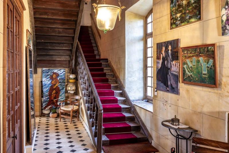 Château - 550 m² - 15 pièces