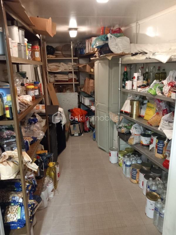 Local commercial - 100 m² - 5 pièces