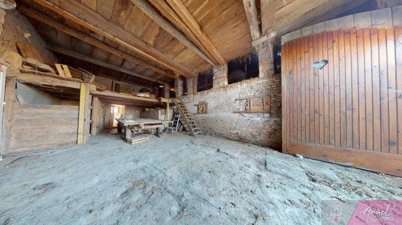 Maison de village - 94 m² - 5 pièces