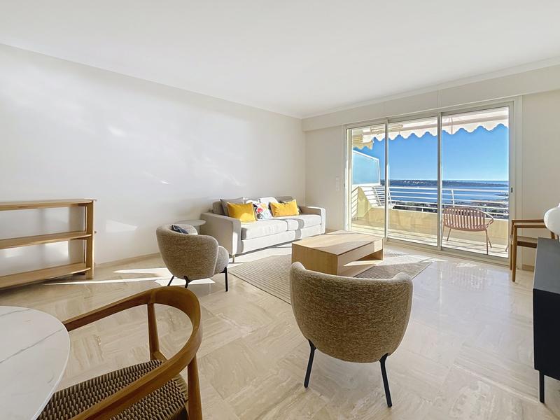 Appartement - 67 m² - 2 pièces