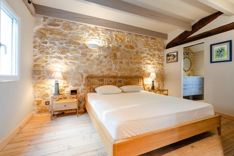 Appartement - 168 m² - 5 pièces