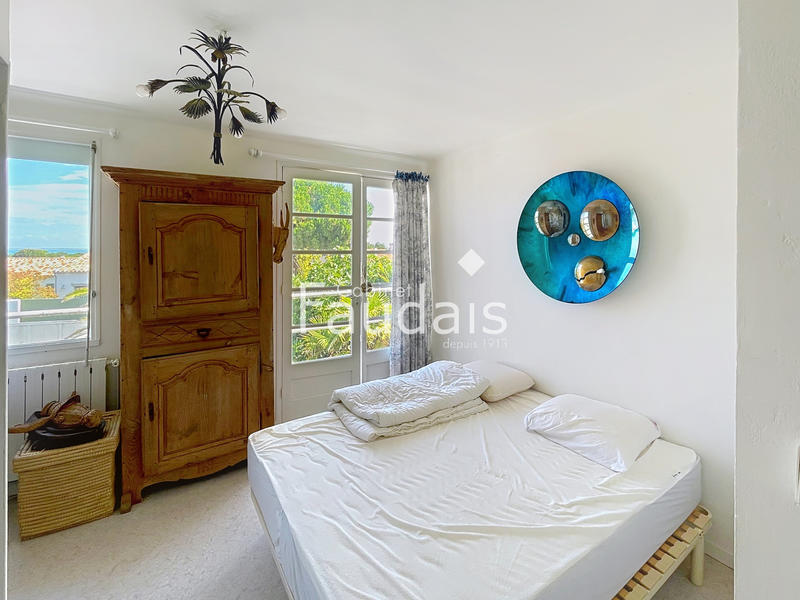 Maison - 117 m² - 7 pièces