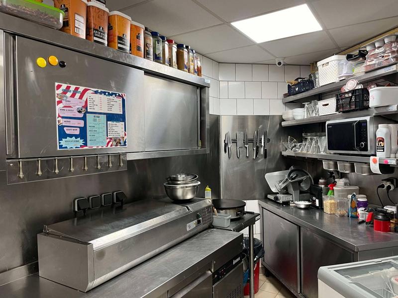 Fonds de commerce - Hôtellerie / Restauration - 200 m²