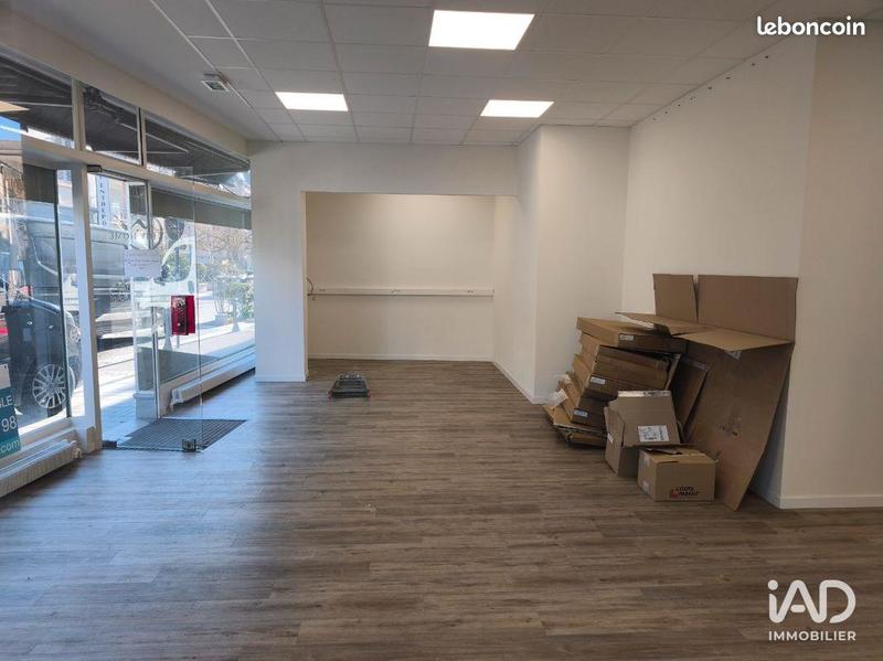 Local commercial - 250 m²