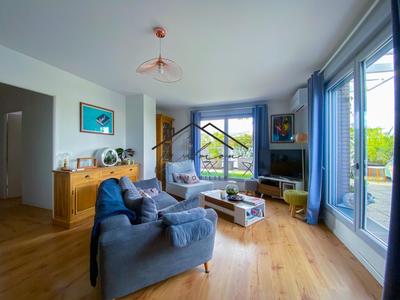 Appartement - 105 m² - 5 pièces