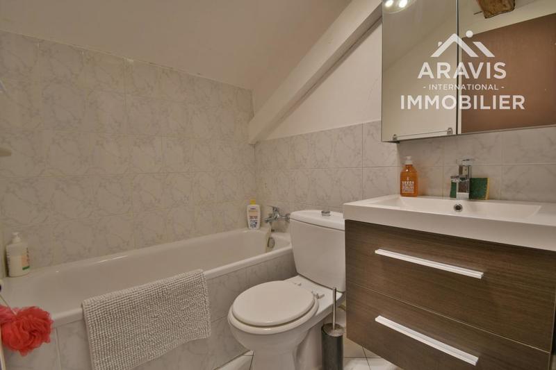 Propriété - 234 m² - 7 pièces