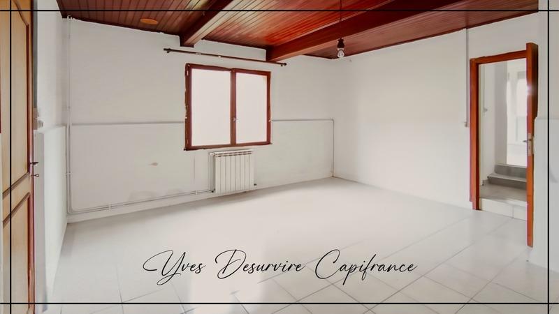 Maison - 97 m² - 5 pièces