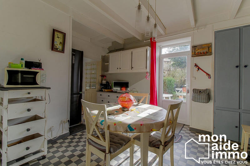 Maison traditionnelle - 135 m² - 5 pièces