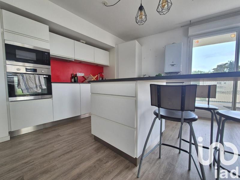 Appartement - 64 m² - 3 pièces