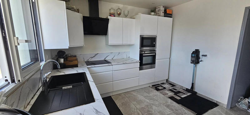 Maison - 86 m² - 4 pièces