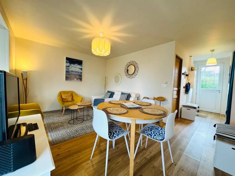 Maison - 64 m² - 3 pièces